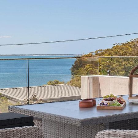Dutchie'S Sand & Sea Beach House - Easy Walk To The Beach Nelson Bay Dış mekan fotoğraf