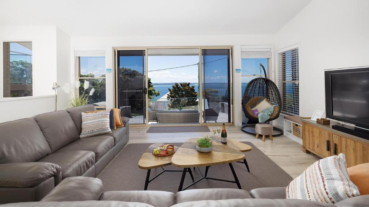 Dutchie'S Sand & Sea Beach House - Easy Walk To The Beach Nelson Bay Dış mekan fotoğraf