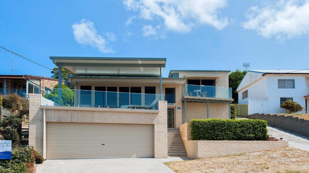 Dutchie'S Sand & Sea Beach House - Easy Walk To The Beach Nelson Bay Dış mekan fotoğraf